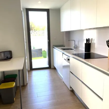 Apartment - Vivir La Vida *